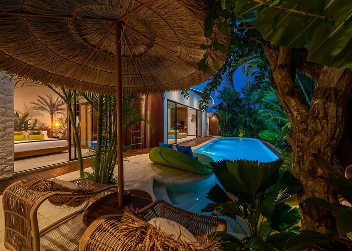 Yellow Moon, A Tropical 3br Sanctuary In