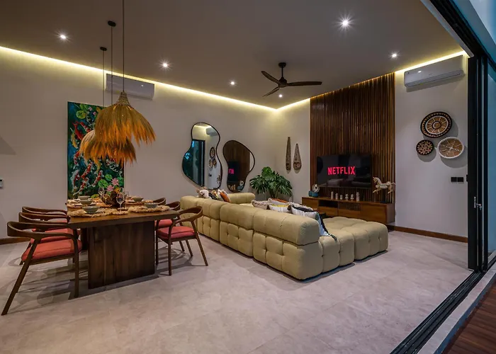 Villa Yellow Moon, A Tropical 3br Sanctuary In *