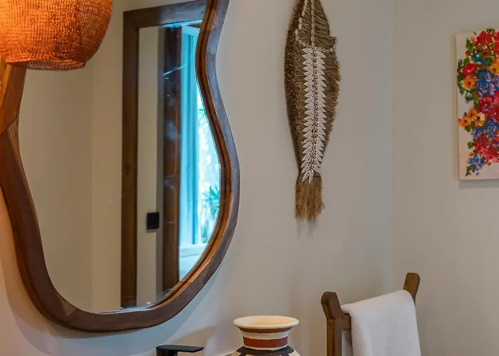 Yellow Moon, A Tropical 3br Sanctuary In * Uluwatu