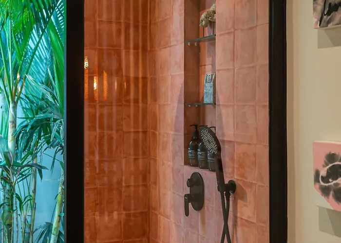Yellow Moon, A Tropical 3br Sanctuary In Villa *