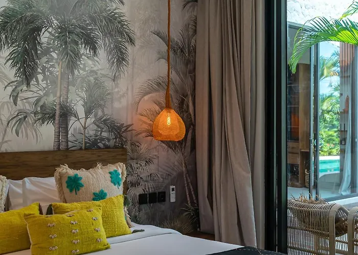 Yellow Moon, A Tropical 3br Sanctuary In *