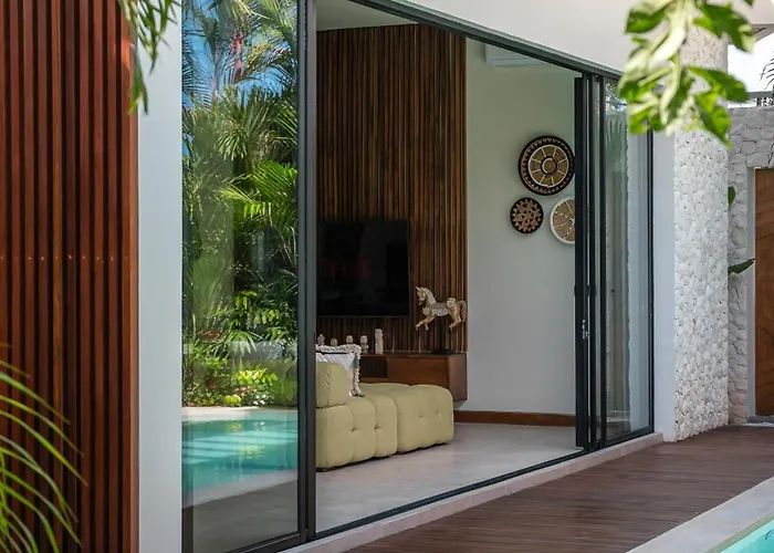 Yellow Moon, A Tropical 3br Sanctuary In